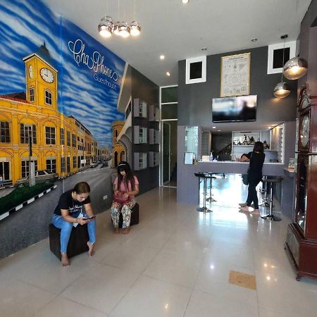 Chaphone Guesthouse Phuket Esterno foto
