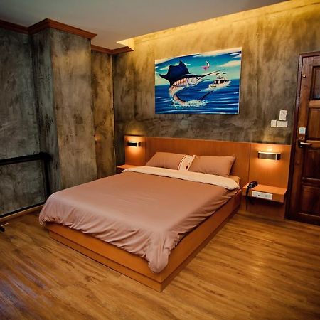 Chaphone Guesthouse Phuket Esterno foto