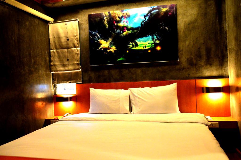 Chaphone Guesthouse Phuket Esterno foto