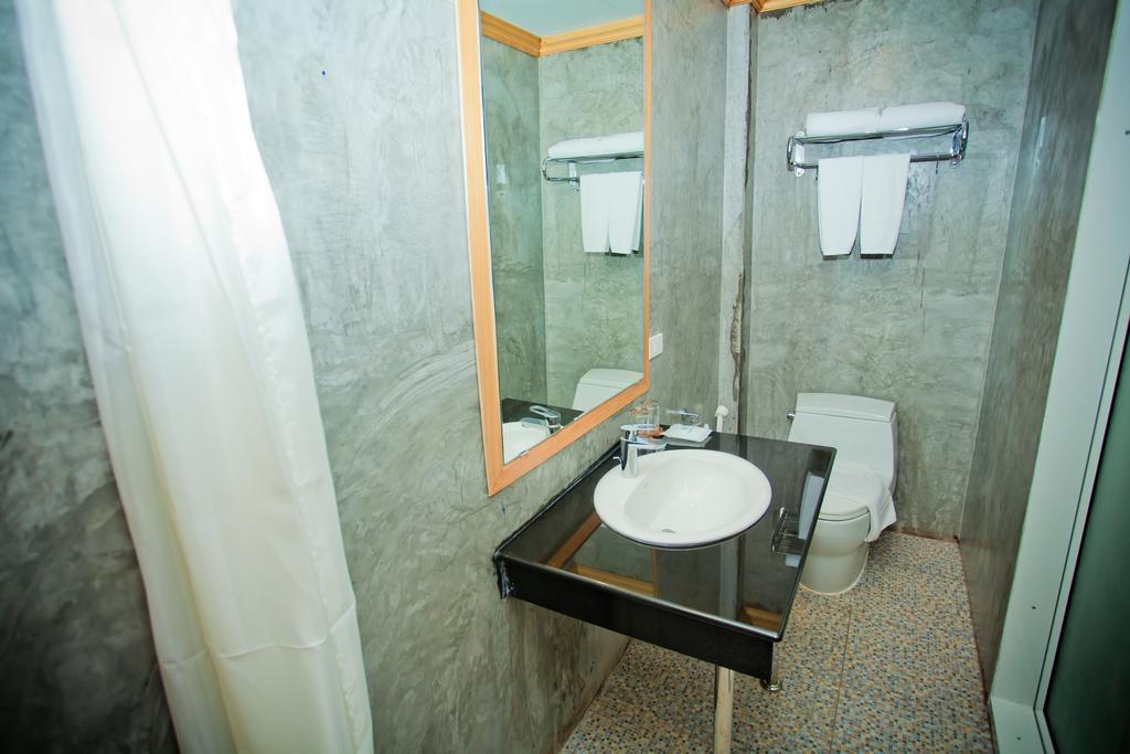 Chaphone Guesthouse Phuket Camera foto