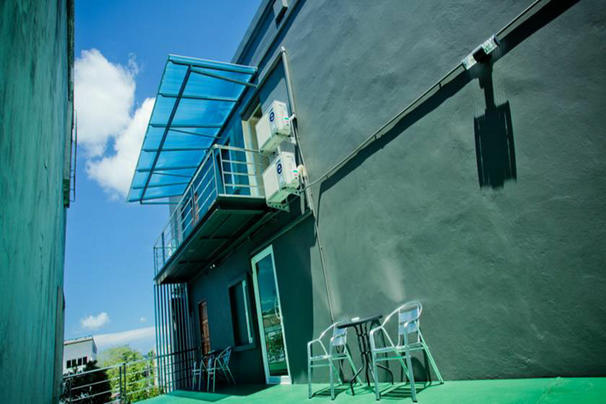 Chaphone Guesthouse Phuket Esterno foto